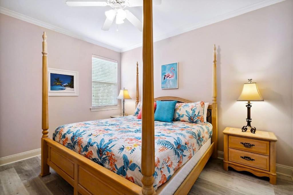 Seas The Dream At The Villages Of Crystal Beach Destin Luaran gambar